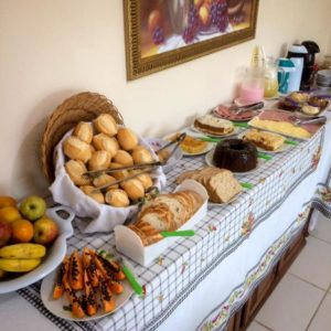 Café da manhã na pousada em Itapoá SC